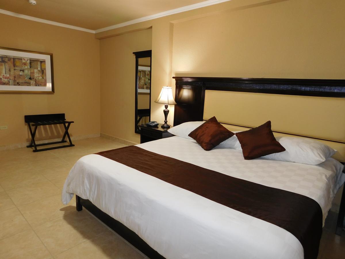 Hotel Gran Via Panama Давид Екстер'єр фото